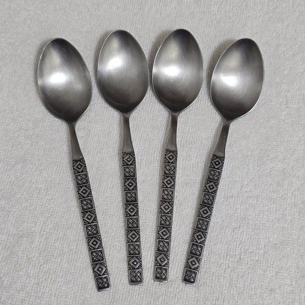 Set of 4 Vintage Oneida Northland Vegas Stainless Teaspoons